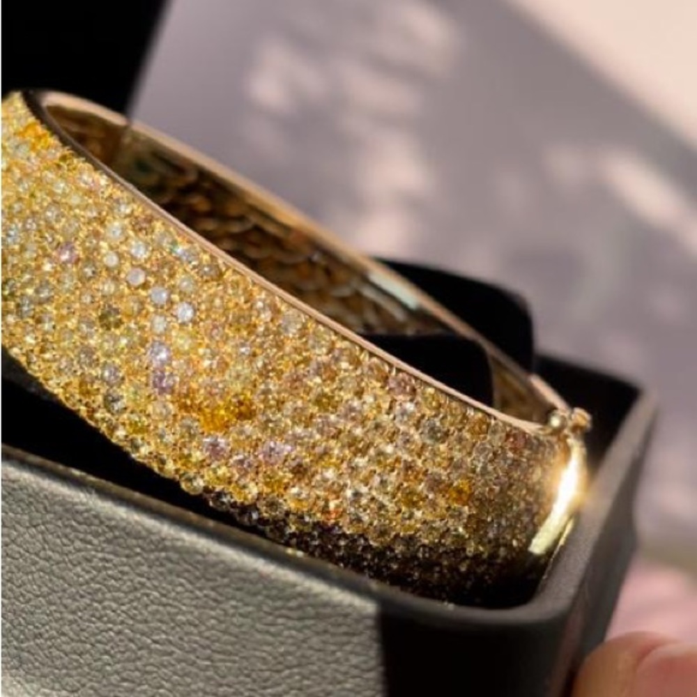 Gorgeous fancy color natural diamond